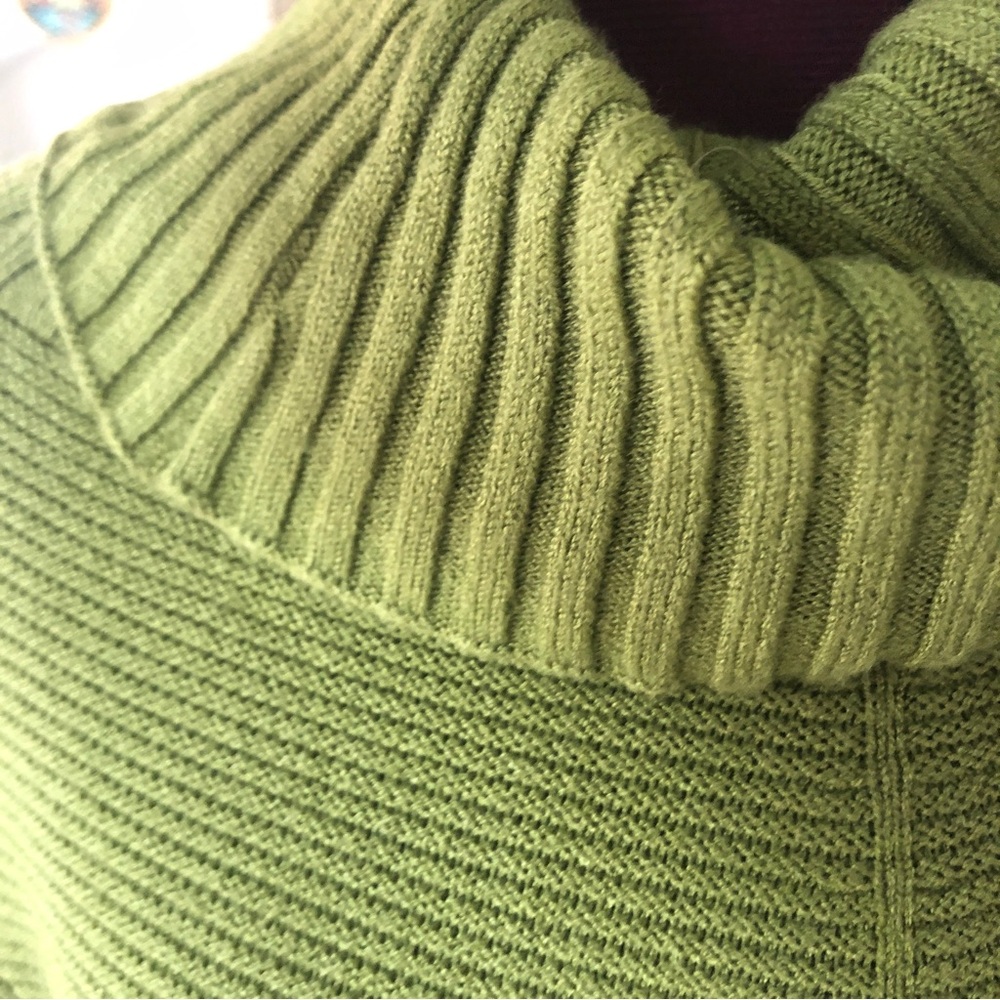 Renuar Green Cowl Neck Sweater Tunic Large - Picture 7 of 9